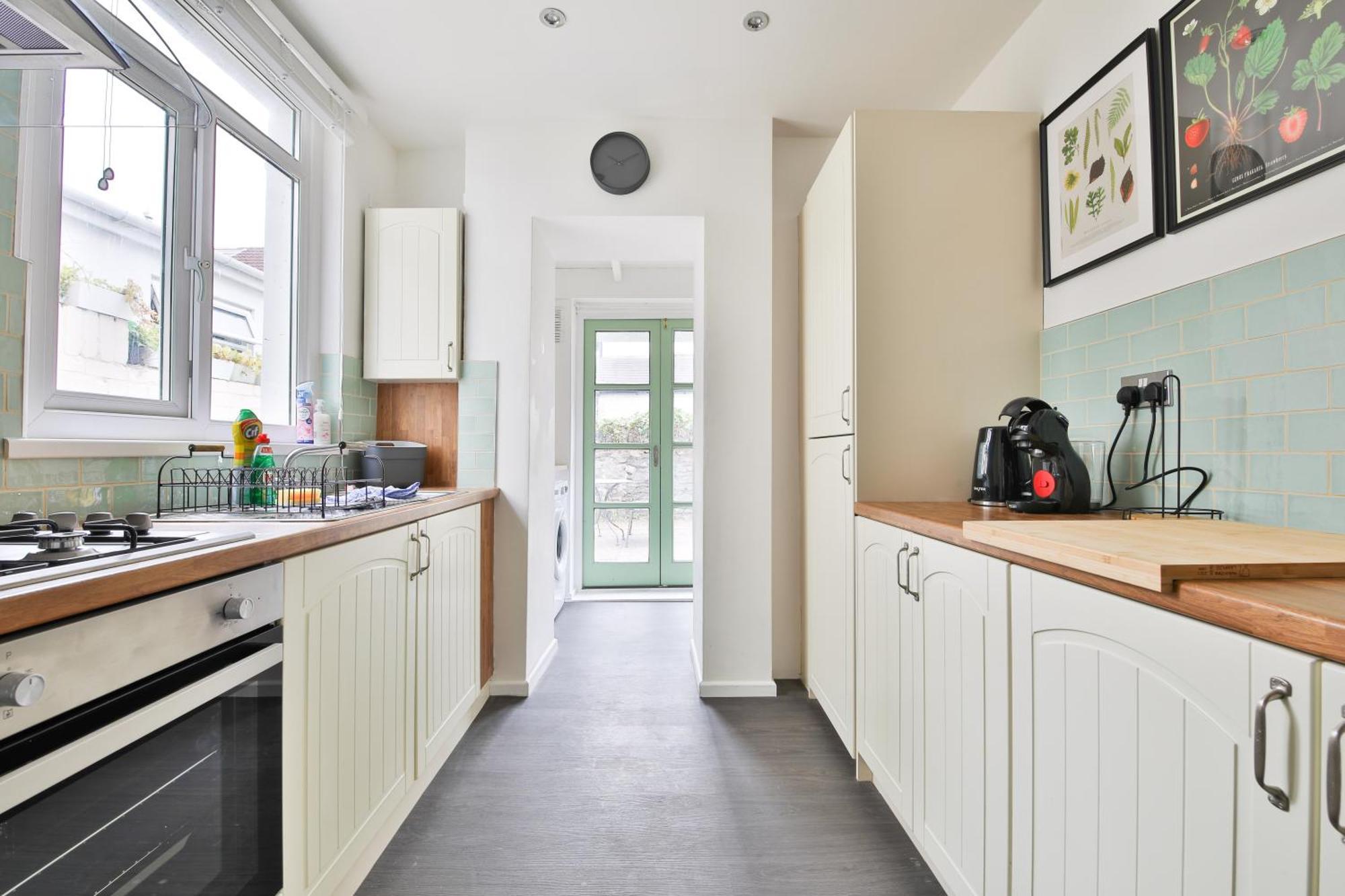 Fresh Cardiff Bay 2 Bedroom House- 3 Tv'S Dış mekan fotoğraf